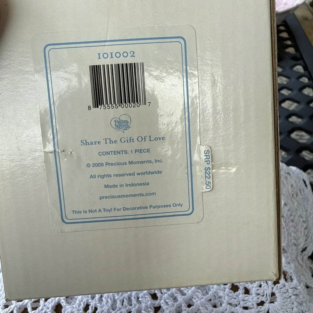 2009 Enesco Precious Moments Porcelain Ornament 